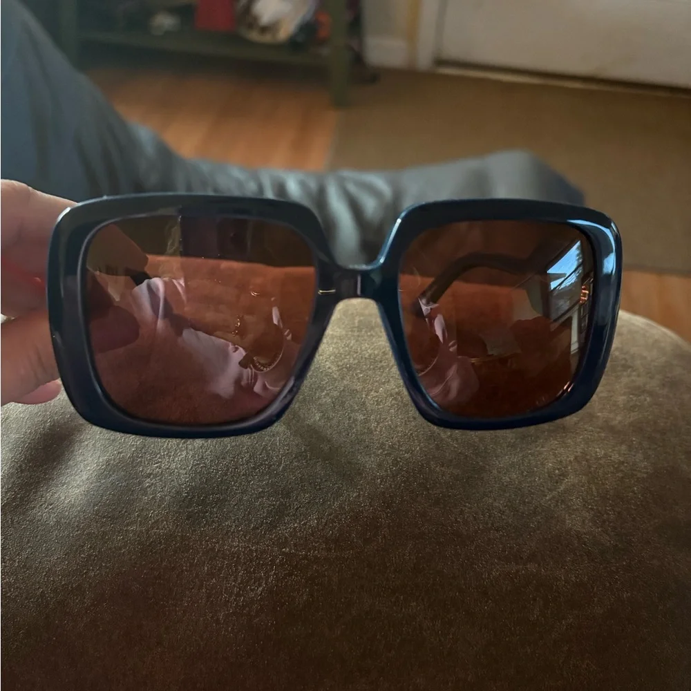 Dior Black Oversized Sunglasses with Glossy Finish GORGEOUS BLUE